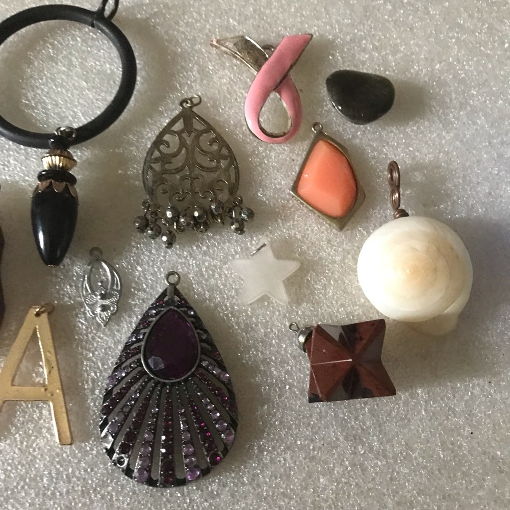 Mixed Women’s Jewelry Pendant Collection - Pink, Black, Purple, Gold, Orange - Picture 2 of 4